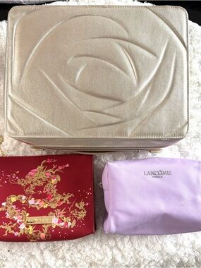 3 lancome comestic bags